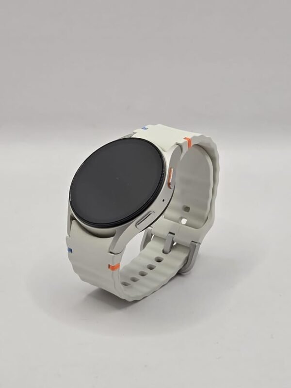 Samsung Galaxy Watch7 Bluetooth 40mm – Crema