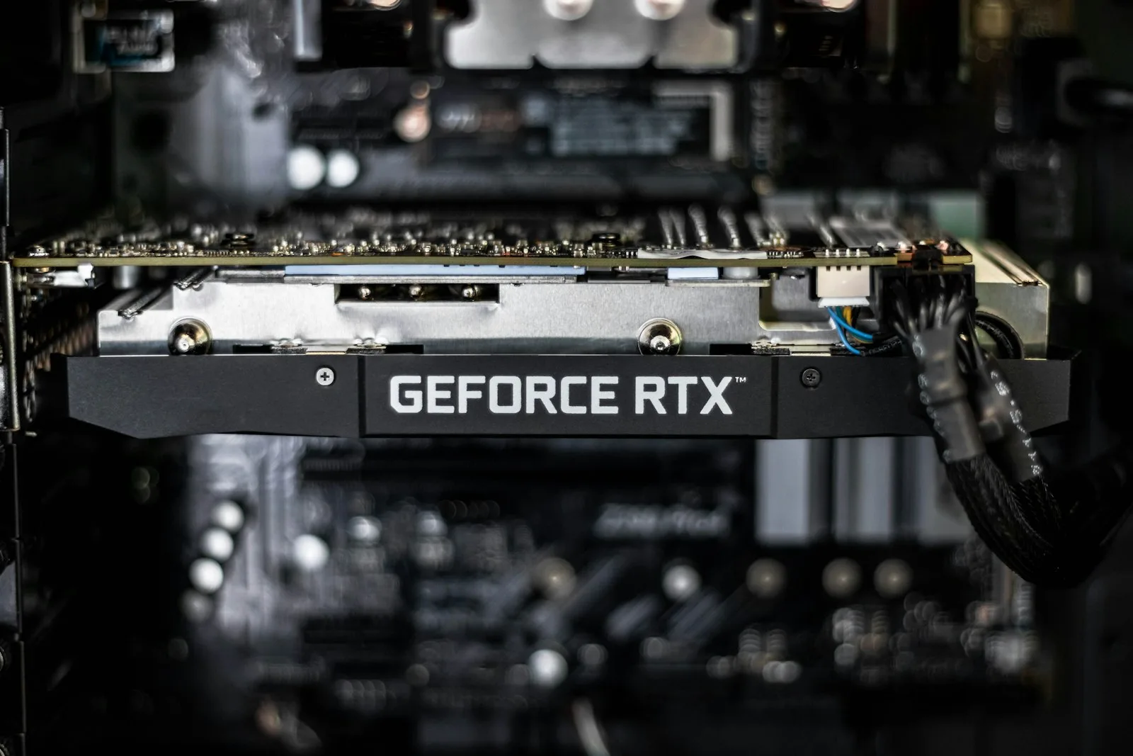 Tarjeta Grafica RTX AOC 24B36X - Monitor Gaming 24" FHD 144Hz IPS HDR10